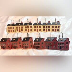 Home Place Shower Curtain Hooks, 6 are white and 6 are red, very sturdy